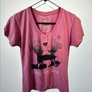 Disney women’s medium Pink V-Neck  Tee Mickey Minnie heart love